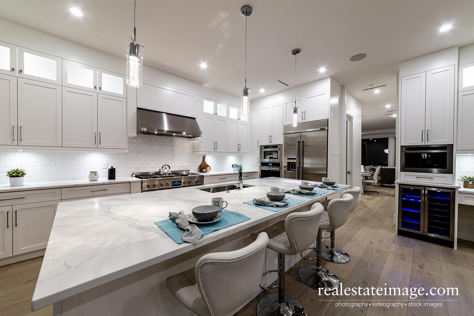 realestateimage.com kitchens