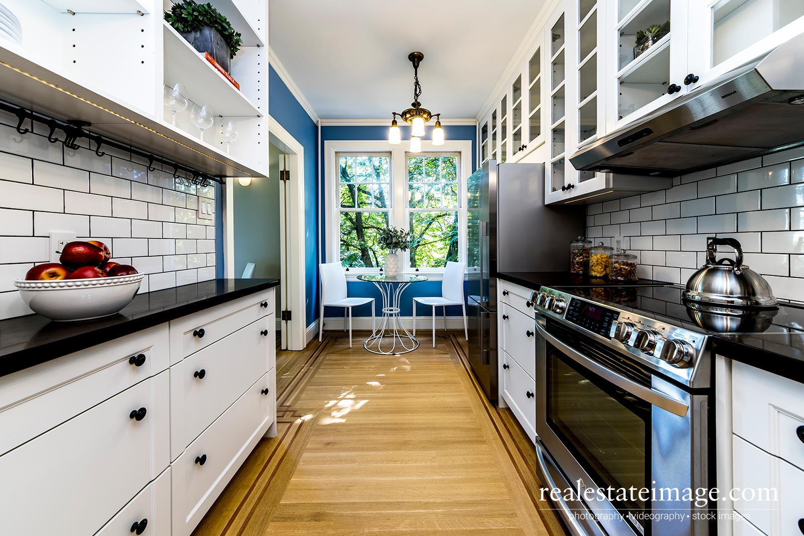 realestateimage.com kitchens