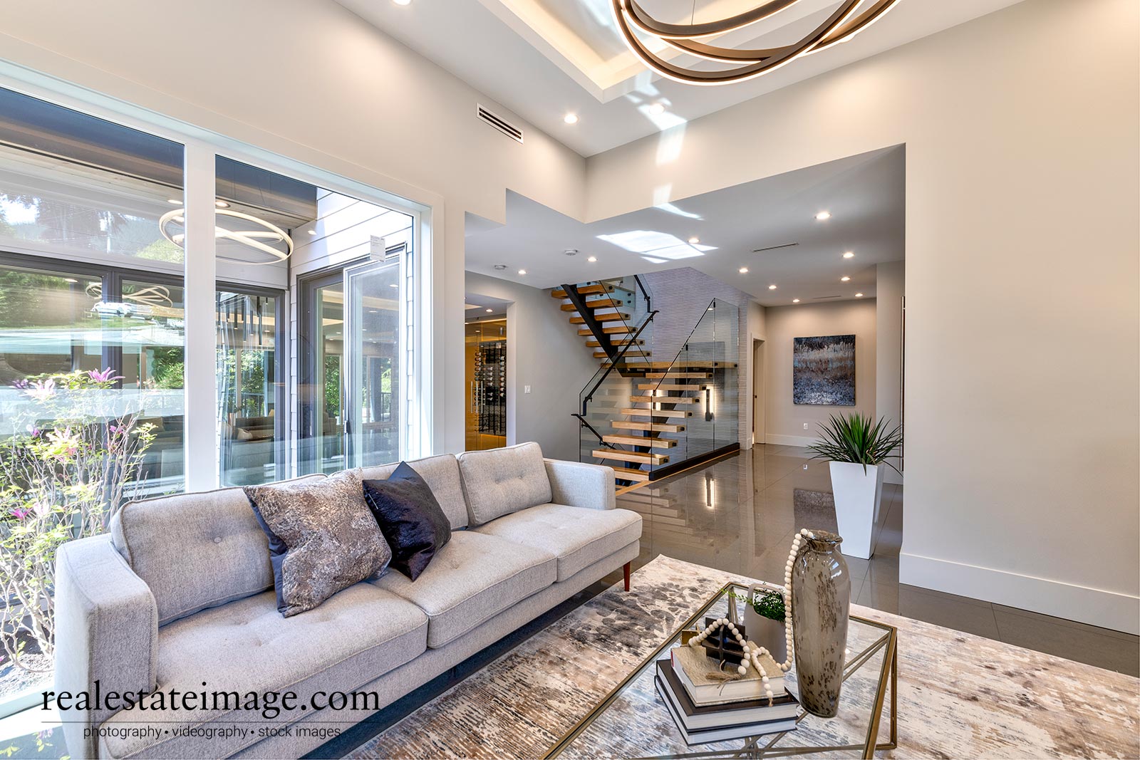 realestateimage.com living room